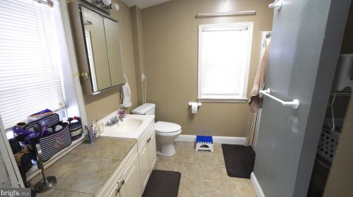 14 Fork Landing Rd, Riverton NJ 08077-4119 exterior