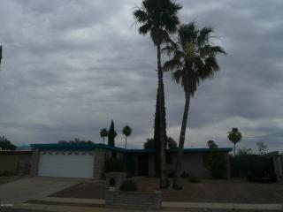 701 Front Royal Dr, Tucson, AZ 85710-6243