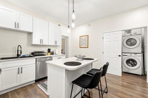 1714 Connally Dr, Atlanta GA  30344-2519 exterior