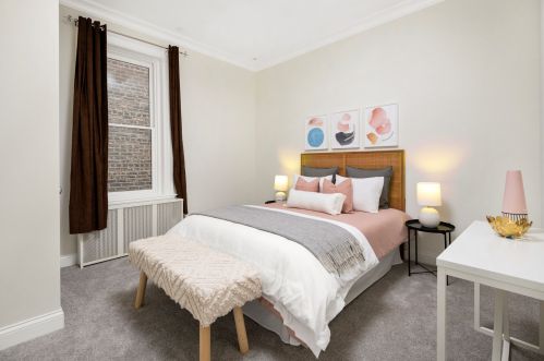 3635 Janssen Ave, Chicago IL 60613-3707 exterior