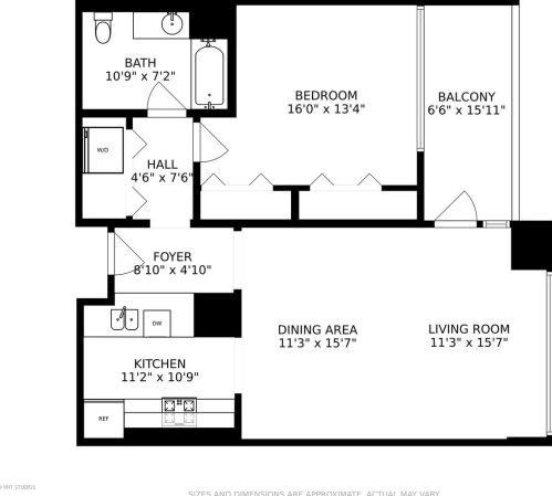 8 Randolph St, Chicago IL  60601-3622 exterior