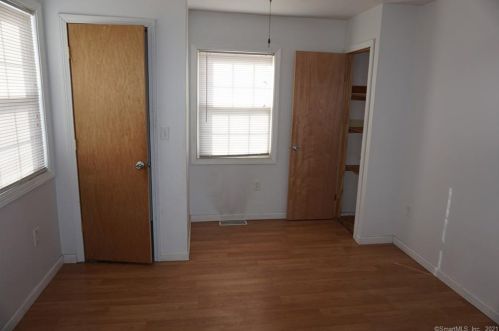 62 Broadleaf Ln, Enfield CT exterior