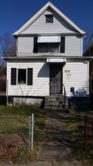 659 Eddy Rd, Cleveland OH  44108-2337 exterior