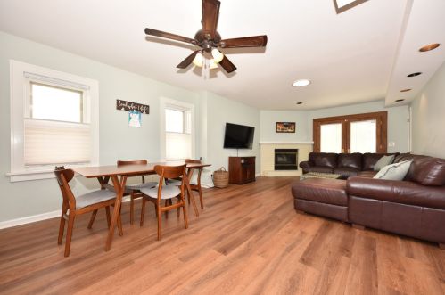 480 49th St, Milwaukee WI  53208-3664 exterior