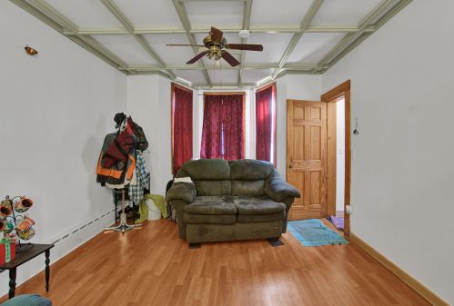 1920 Rockwell St, Chicago IL 60647-4245 exterior