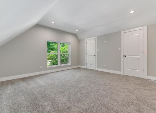 2047 Keeler Ave, Chicago IL 60803-1614 exterior