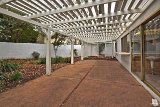 1081 Barrow Ct, Thousand Oaks CA  91361-1802 exterior