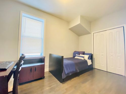 2316 Kedvale Ave, Chicago IL 60629-5110 exterior