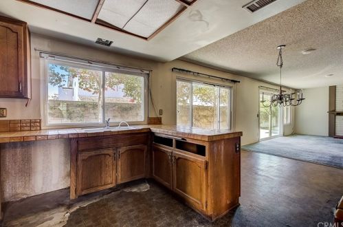 17332 Anglin Ln, Tustin CA 92780-1904 exterior