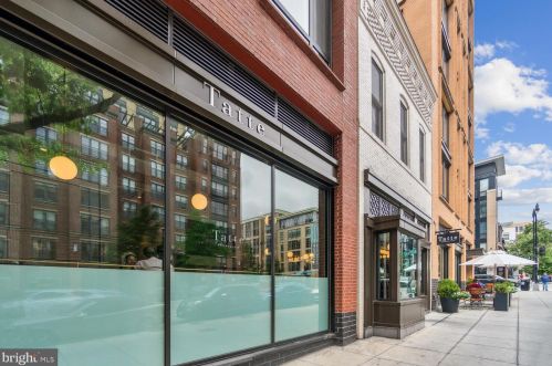 2125 14th St, Washington DC 20009-4464 exterior