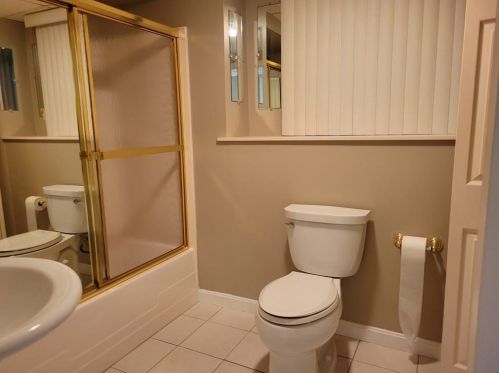 15 Locust Ave, Providence RI  02911-1514 exterior