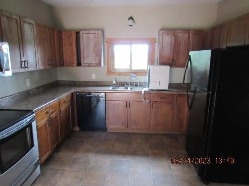 2495 16th St, Canton, WI 54868-9519