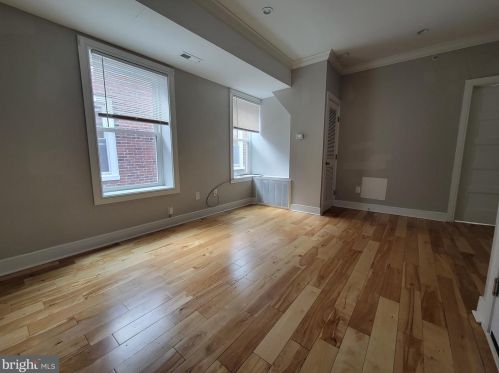 1218 51st St, Philadelphia PA  19143-4305 exterior