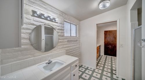 726 Abrego Dr, Green Valley AZ 85614-1504 exterior