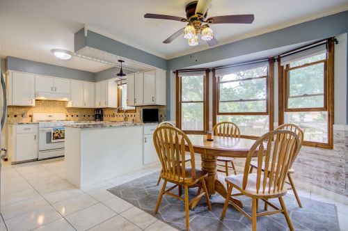 1854 Pinnacle Dr, Wyoming MI  49519 exterior