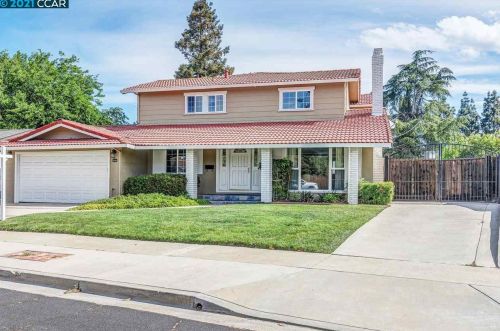5175 Greenmeadow Dr, Concord, CA 94521-3624
