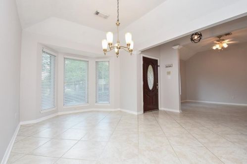 20007 Fieldtree Dr, Humble TX 77338-2347 exterior