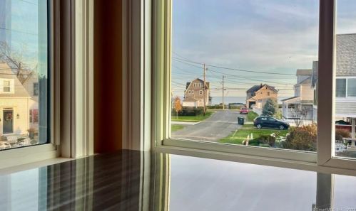 156 4 Ave, Milford CT exterior