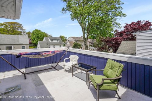 1231 Fleming Ave, Point Pleasant Beach NJ 08742-4040 exterior