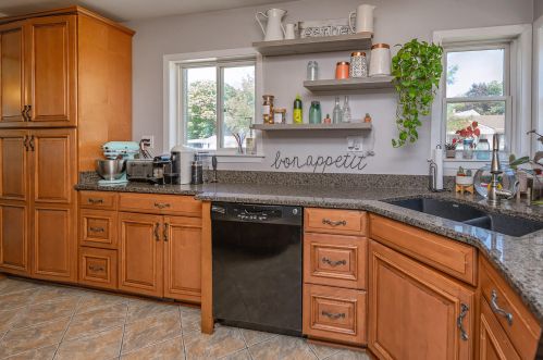 5411 Ohio Ave, Milwaukee WI 53219-4453 exterior