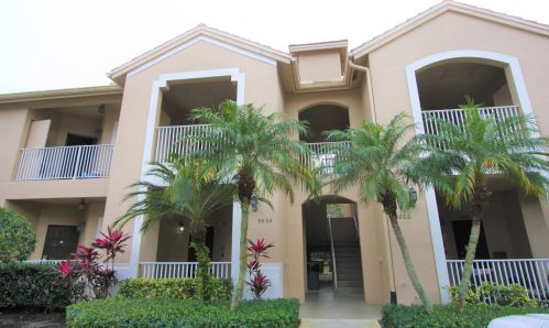 9824 Perfect Dr, Fort Pierce FL 34986-3031 exterior