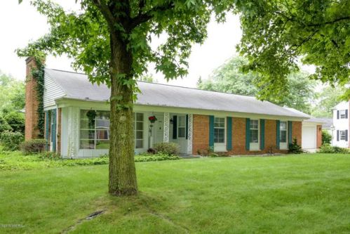 4423 Timberlane Dr, Kalamazoo, MI 49008-2837