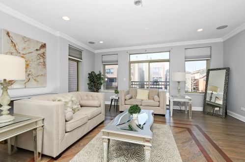 1711 Newberry Ave, Chicago, IL