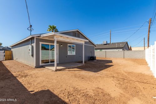 4215 19 Pl, Phoenix AZ 85040-1407 exterior