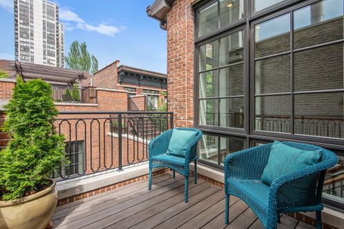 1358 Dearborn St, Chicago IL 60827-2510 exterior