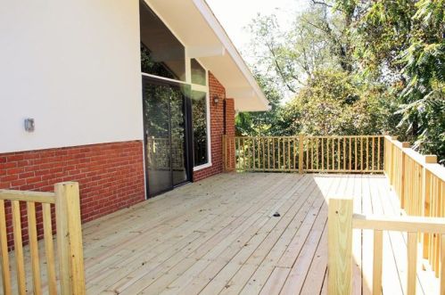 2331 Marbury Rd, Pittsburgh PA 15221-3670 exterior