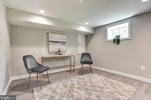 417 Penwood Rd, Silver Spring MD  20901-2718 exterior