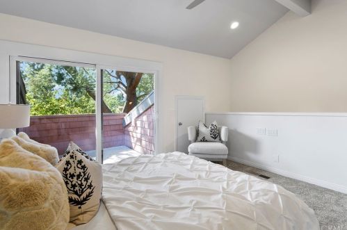 2786 Pne Crk Cir, Fullerton CA 92835-2934 exterior