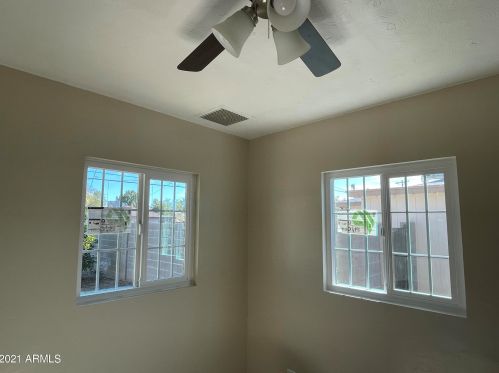 6739 33rd Ave, Phoenix AZ 85041-6332 exterior