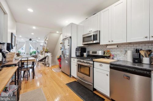 1165 Dorrance St, Philadelphia PA 19146-2911 exterior