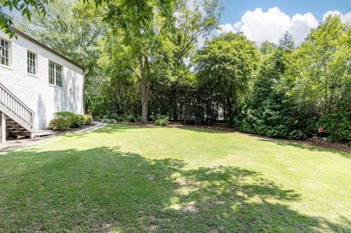 2504 Birchwood Dr, Atlanta GA 30305-3820 exterior