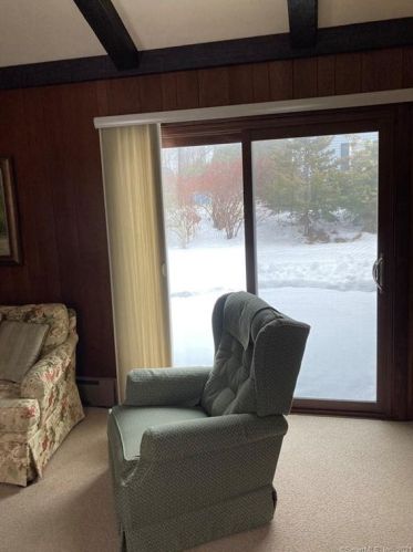 183 Dorothy Dr, Torrington CT 06790-4209 exterior