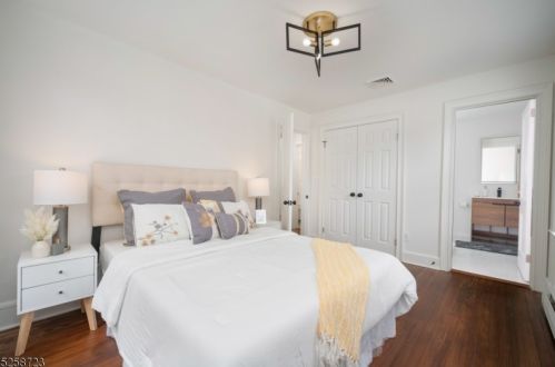 120 Mountainview Ave, Nutley NJ  07110-2233 exterior