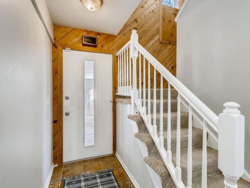 110164 Stanford Cir, Chaska, MN 55318-1380