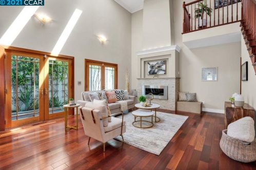 901 Hilldale Ave, Berkeley CA 94708-1438 exterior