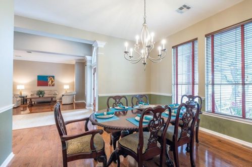 385 Mystic Pkwy, Spring Branch TX 78070-5267 exterior