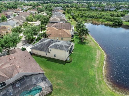 11439 Newgate Crest Dr, Riverview, FL 33579-3927