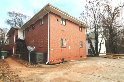 1156 Greenwich St, Atlanta GA  30310-1760 exterior