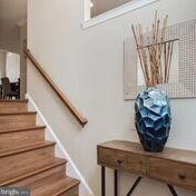 7027 Ashleigh Manor Ct, Alexandria VA  22315-4756 exterior