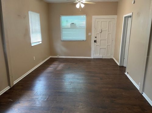 1006 22nd Ave, Tampa FL  33605-1718 exterior