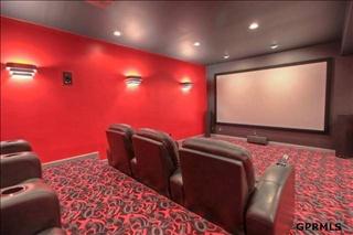 18702 Hayes Cir, Omaha, NE 68135-5407