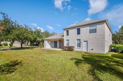 16346 Ashington Park Dr, Tampa FL 33647-2639 exterior