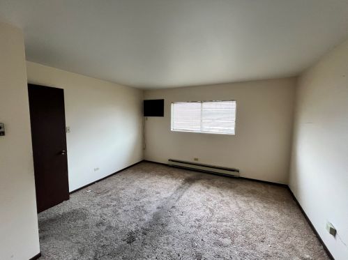 2604 State St, Chicago IL  60633-2539 exterior