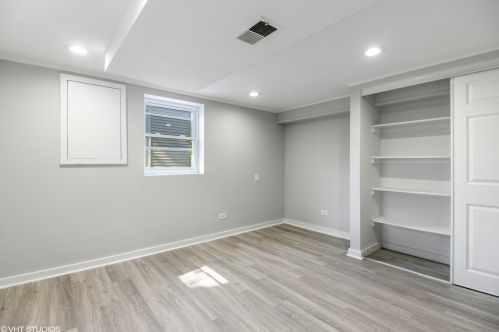 3114 Jerome St, Chicago IL  60645-1143 exterior