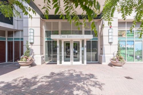 1 Exchange St, Providence RI  02903-1038 exterior