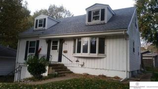 1424 91st Ave, Omaha NE  68114-2210 exterior